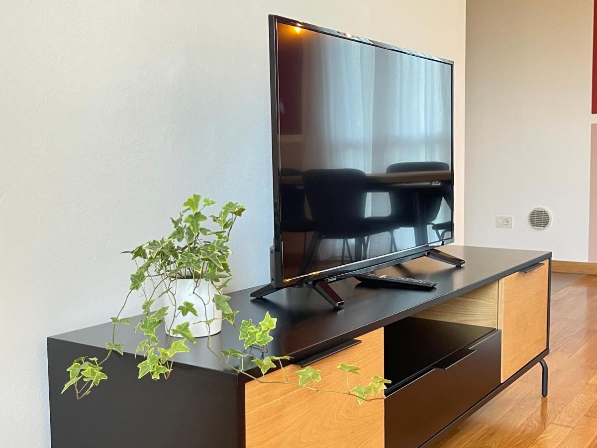 אנזולה נל'אמיליה Appartamento Moderno In Tenuta Melloni מראה חיצוני תמונה