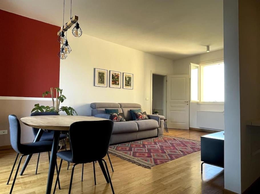 אנזולה נל'אמיליה Appartamento Moderno In Tenuta Melloni מראה חיצוני תמונה